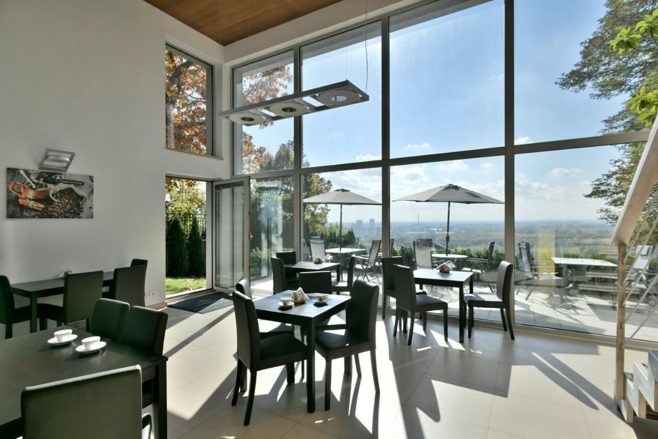 River View Apartments Hotel Братислава Экстерьер фото