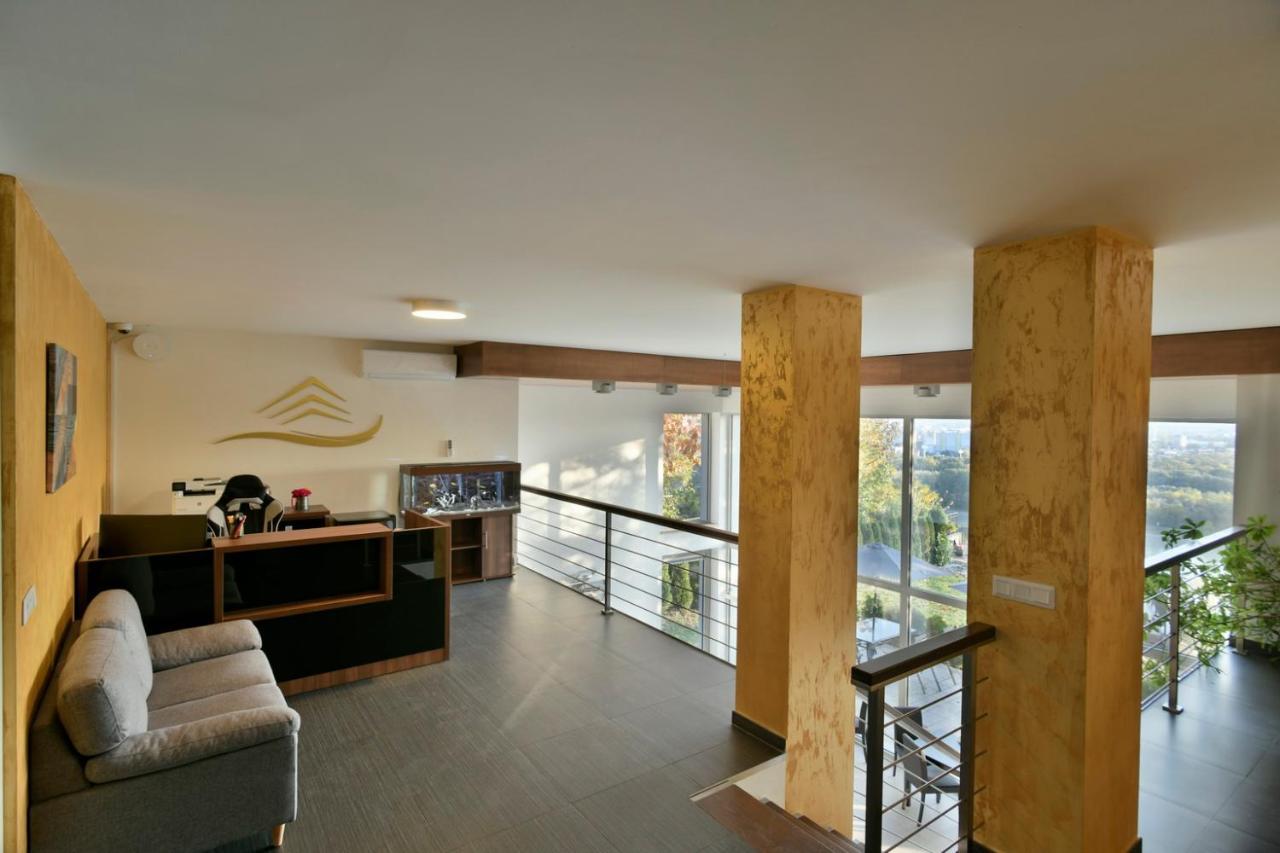 River View Apartments Hotel Братислава Экстерьер фото