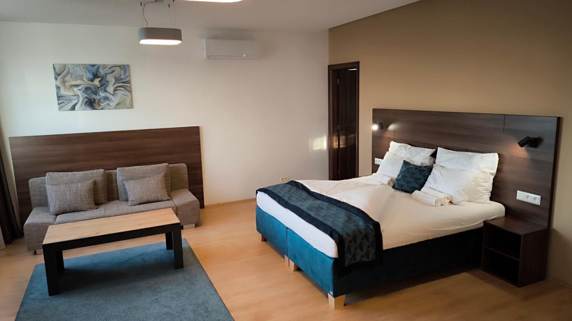 River View Apartments Hotel Братислава Экстерьер фото