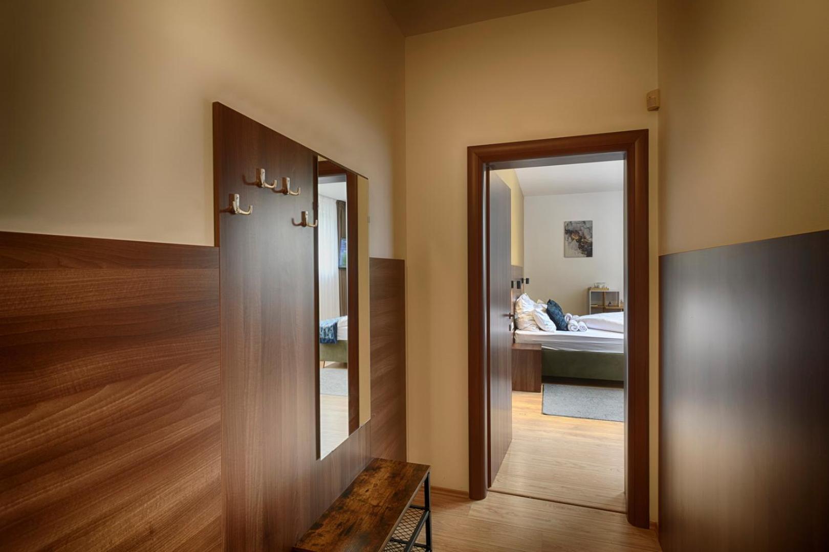 River View Apartments Hotel Братислава Экстерьер фото